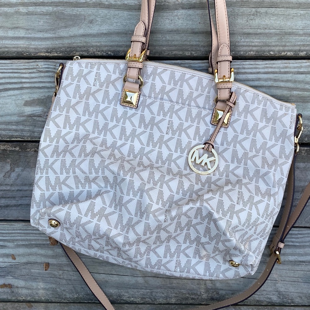 Michael Kors logo bag